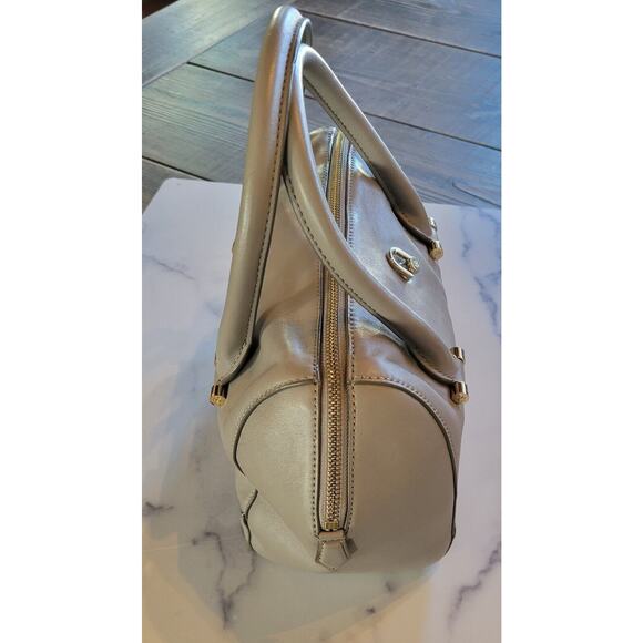 Tory Burch Handbag Light Gray Leather Gold Hardware Logo Shoulder Satchel Purse - Picture 4 of 11